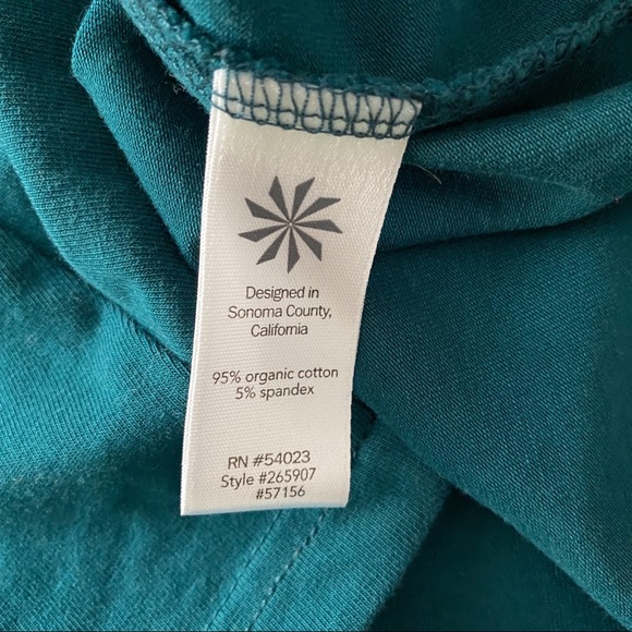 Athleta Ruched Sleeve Zipped Up Neckline Fitness Dress - Picture 10 of 13